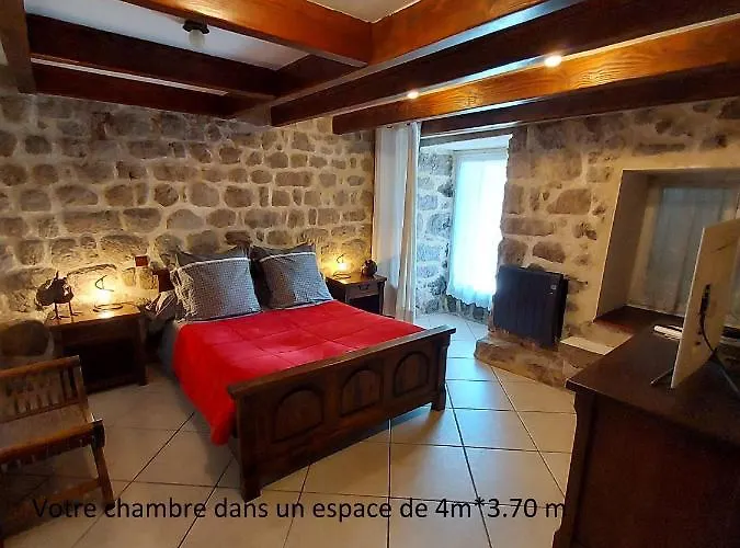 La Grange De La Coste Bed & Breakfast